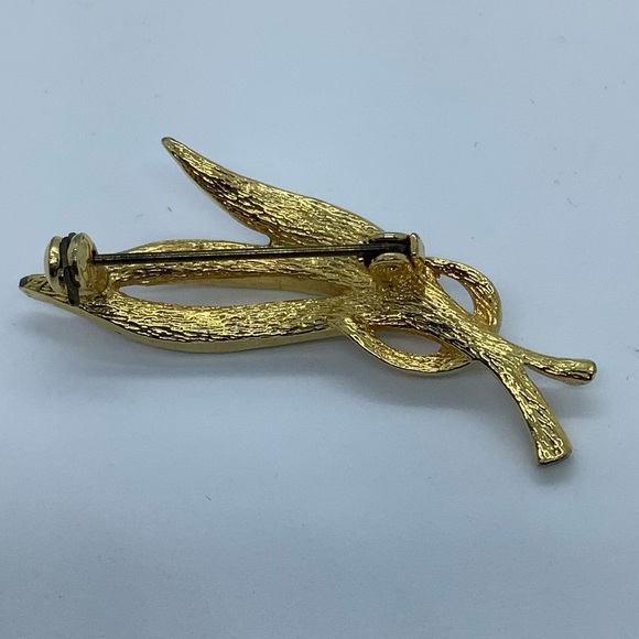 Wheat Style Brooch With Clear Stones - Picture 2 of 2